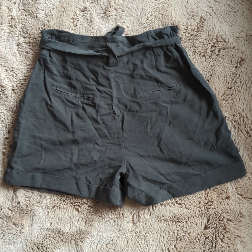 Women's Paperbag Waist Hunter Green Shorts - Picture 4 of 9